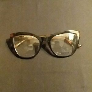 Guess glasses
